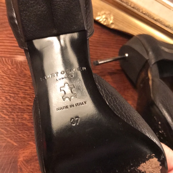Kurt Geiger London Black Pebbled Leather Cigarette Heels NWT Size 37 - Picture 16 of 17